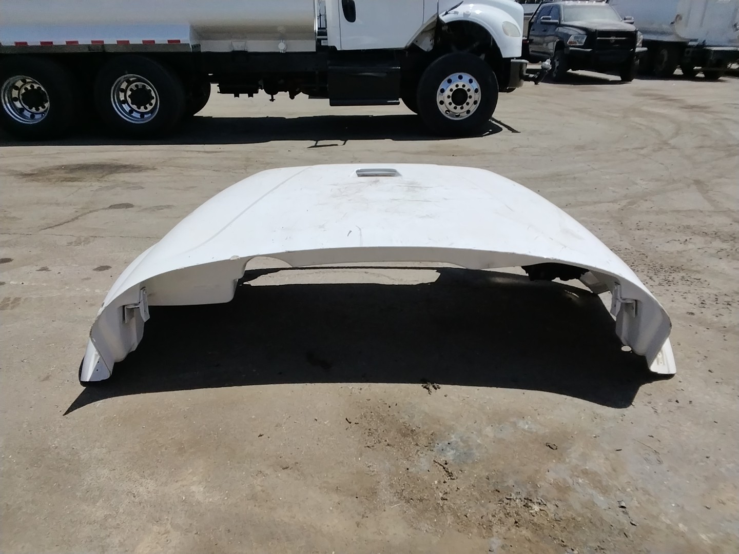 Freightliner M2 hood mounting area stock CTP-001054